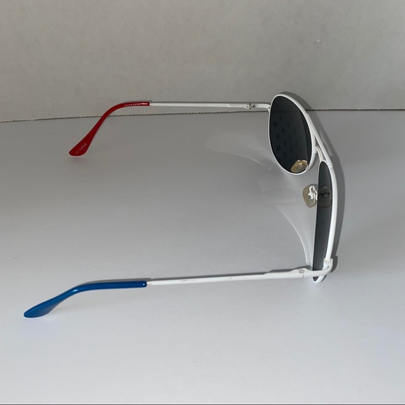 🔴 2/$25 S|A|L|E (NWOT) Tank + Sunnies!! - Picture 5 of 7